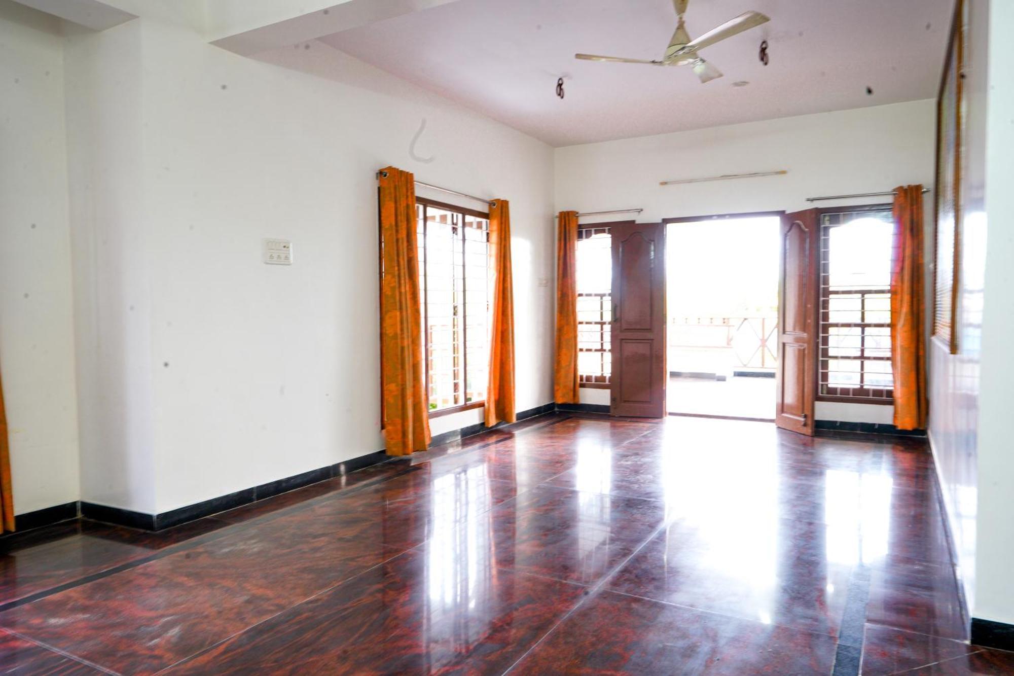 Villa Bay Minaret - Lavish 4bhk House At Ecr Uthandi *