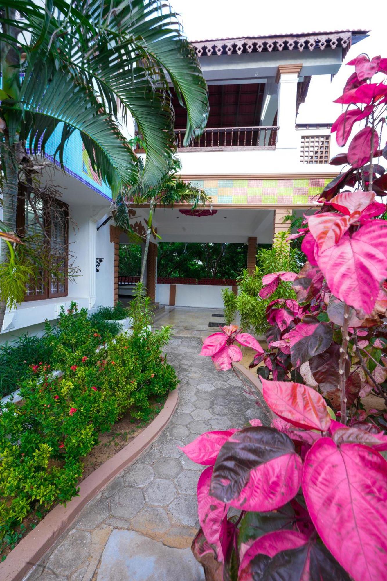 Bay Minaret - Lavish 4bhk House At Ecr Uthandi * Chennai