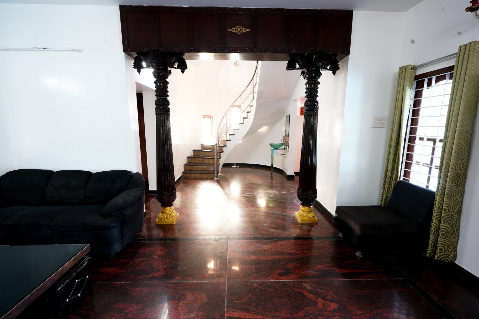 Villa Bay Minaret - Lavish 4bhk House At Ecr Uthandi *