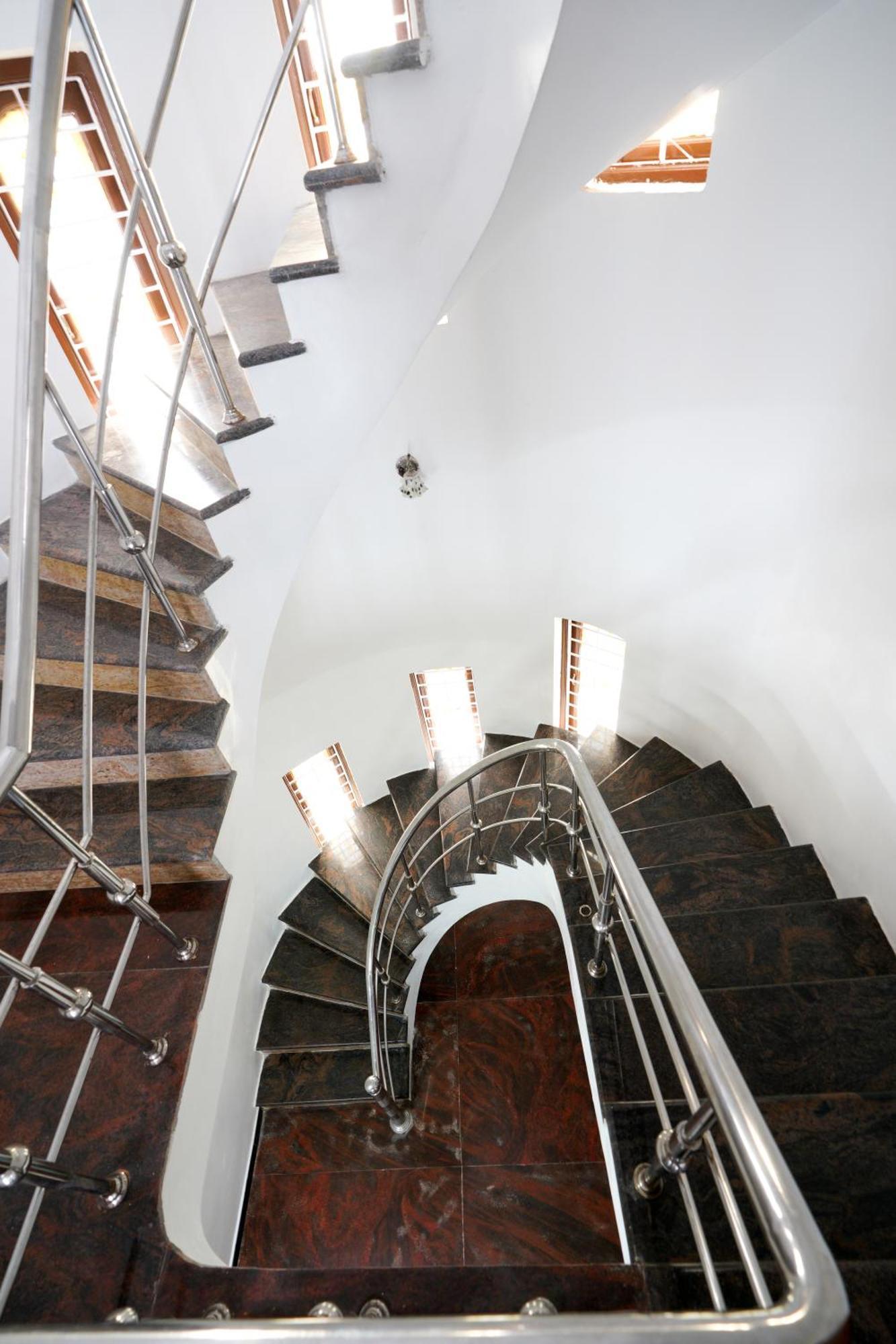 Bay Minaret - Lavish 4bhk House At Ecr Uthandi Villa Chennai